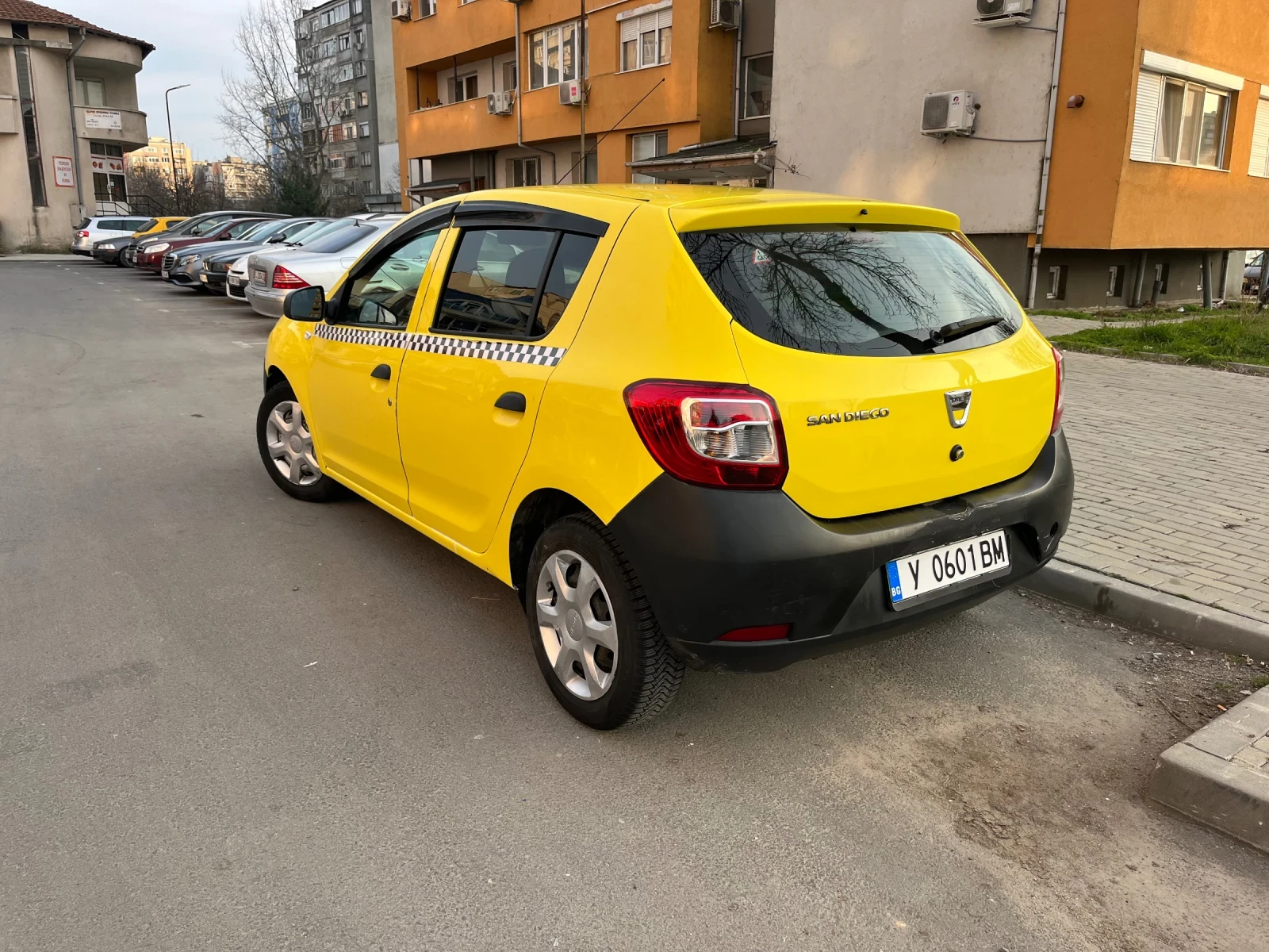Dacia Sandero 1.2 бензин/втечнена газ - изображение 5