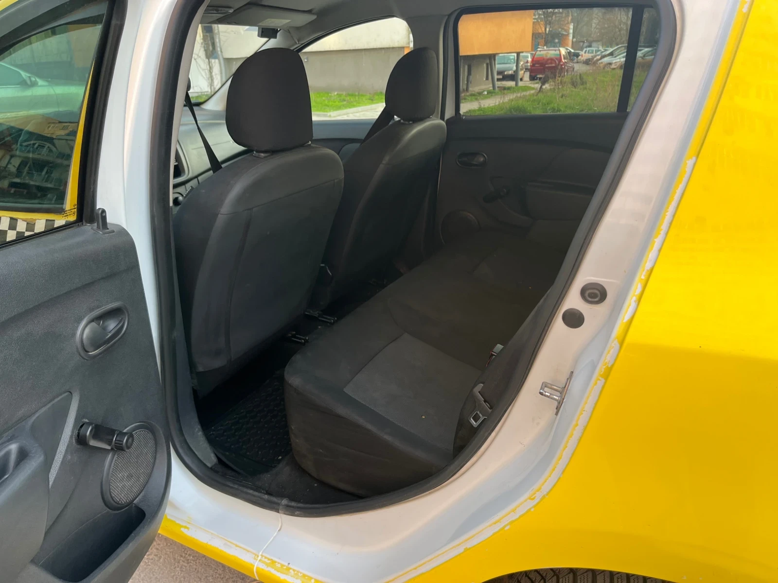 Dacia Sandero 1.2 бензин/втечнена газ - изображение 7