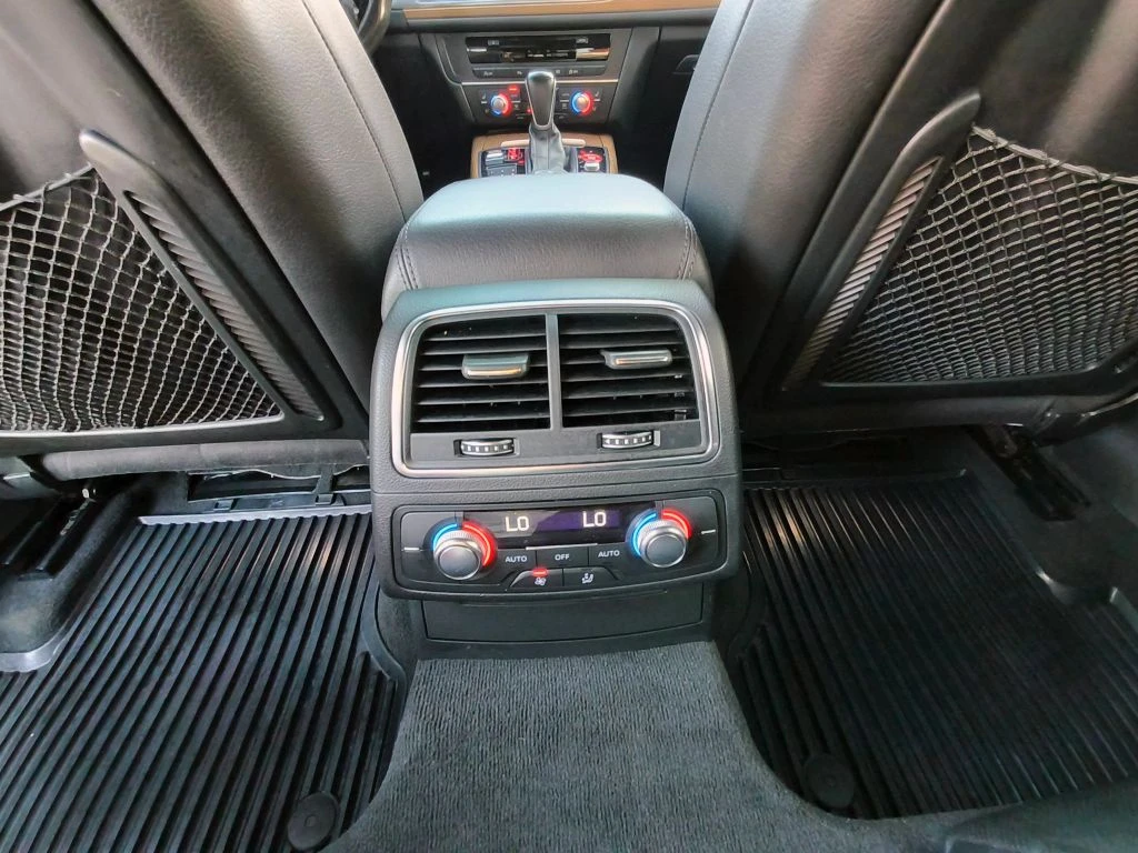 Audi A6 3.0T* MATRIX* PRESTIGE* BOSE* ХЕДЪП* , снимка 15 - Автомобили и джипове - 53721847