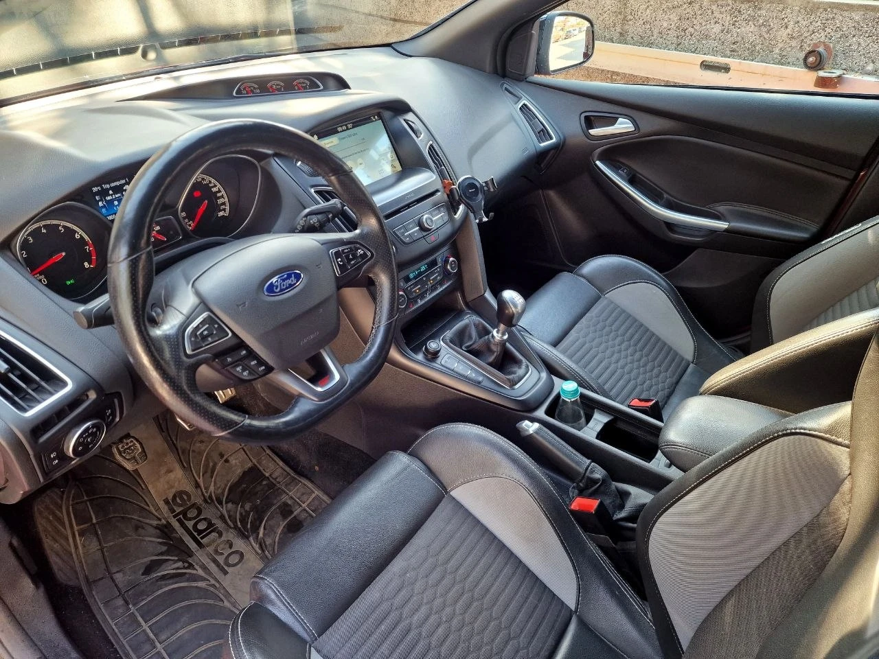Ford Focus ST , снимка 4 - Автомобили и джипове - 56046527