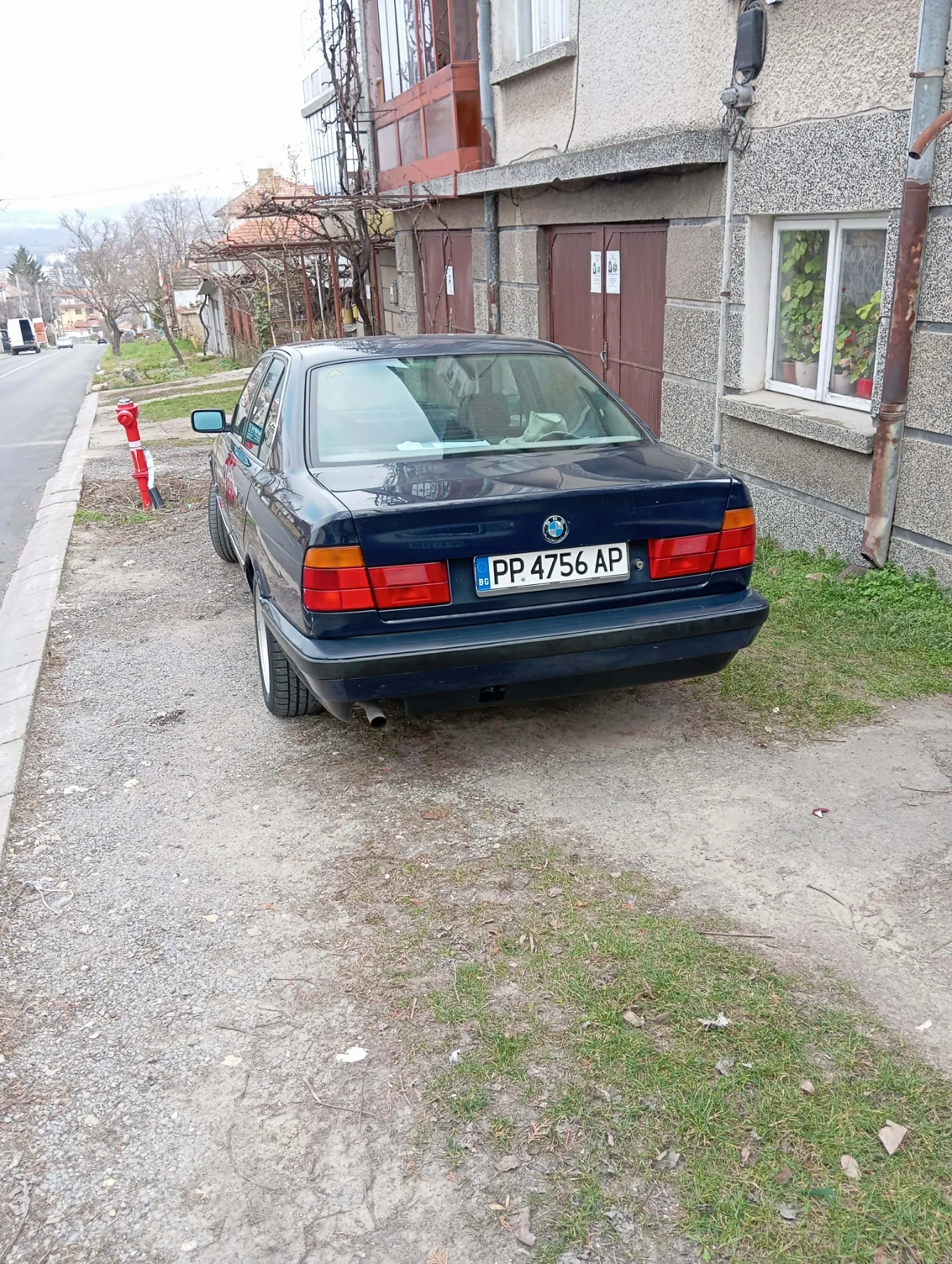 BMW 518 Седан, снимка 4 - Автомобили и джипове - 53923150