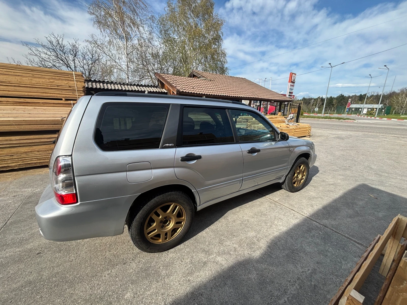 Subaru Forester, снимка 4 - Автомобили и джипове - 54127336