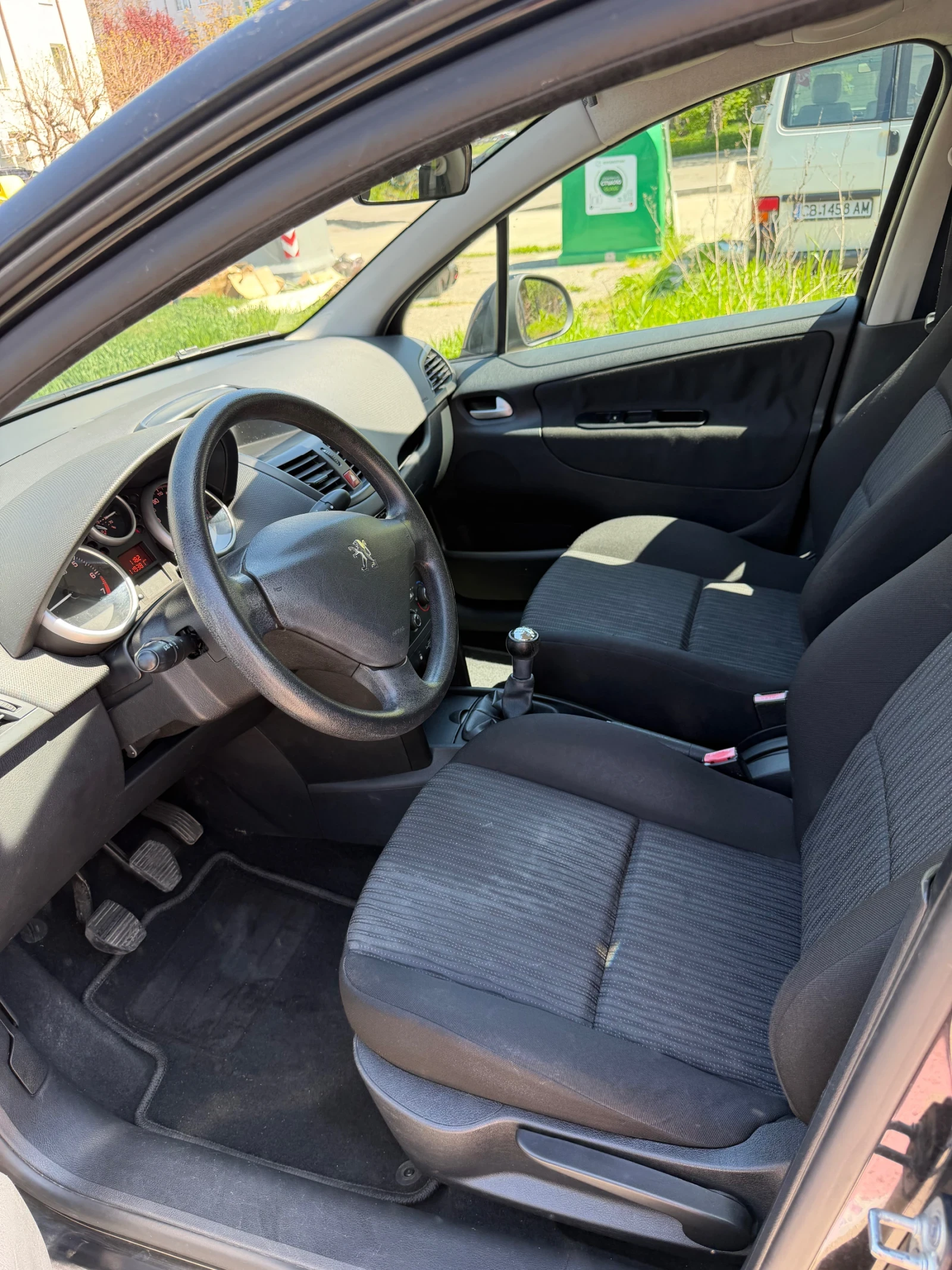 Peugeot 207, снимка 6 - Автомобили и джипове - 54322990