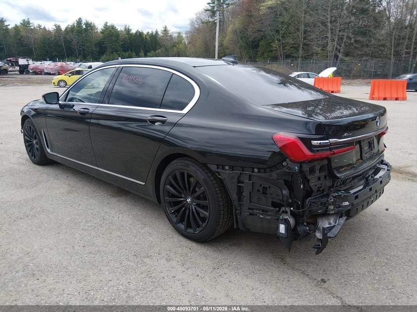 BMW 740 3.0l I xDrive, снимка 3 - Автомобили и джипове - 54859782