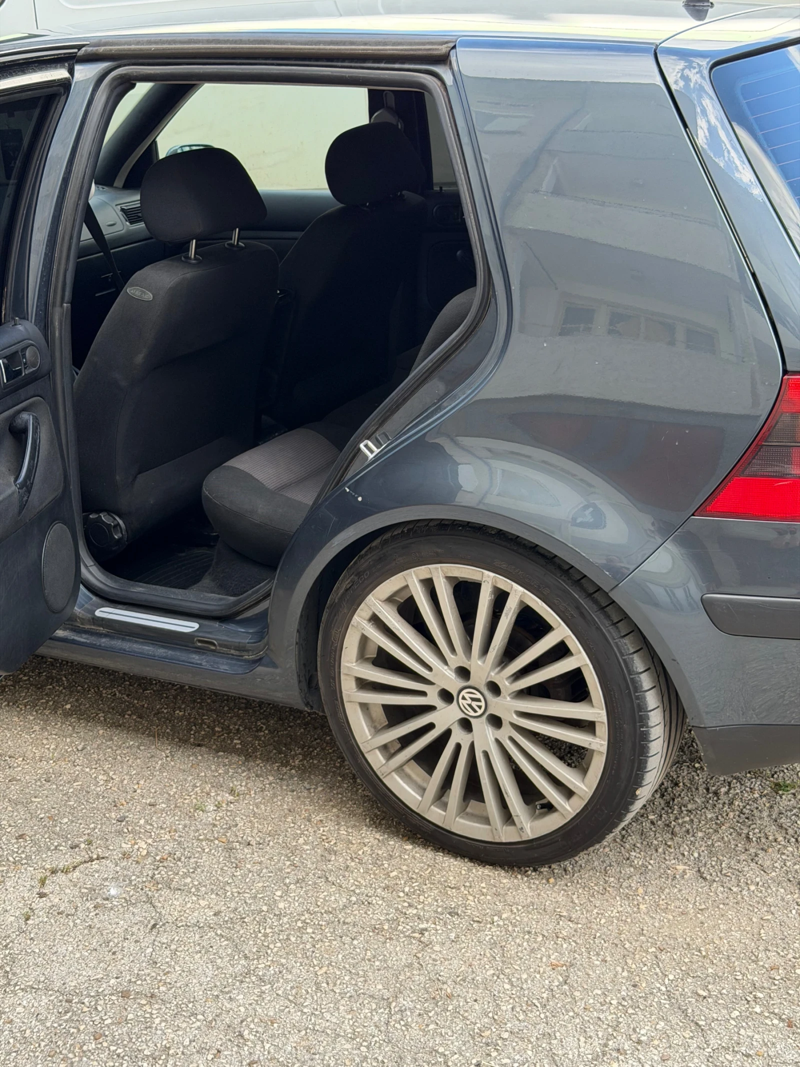 VW Golf 4, снимка 2 - Автомобили и джипове - 55009239