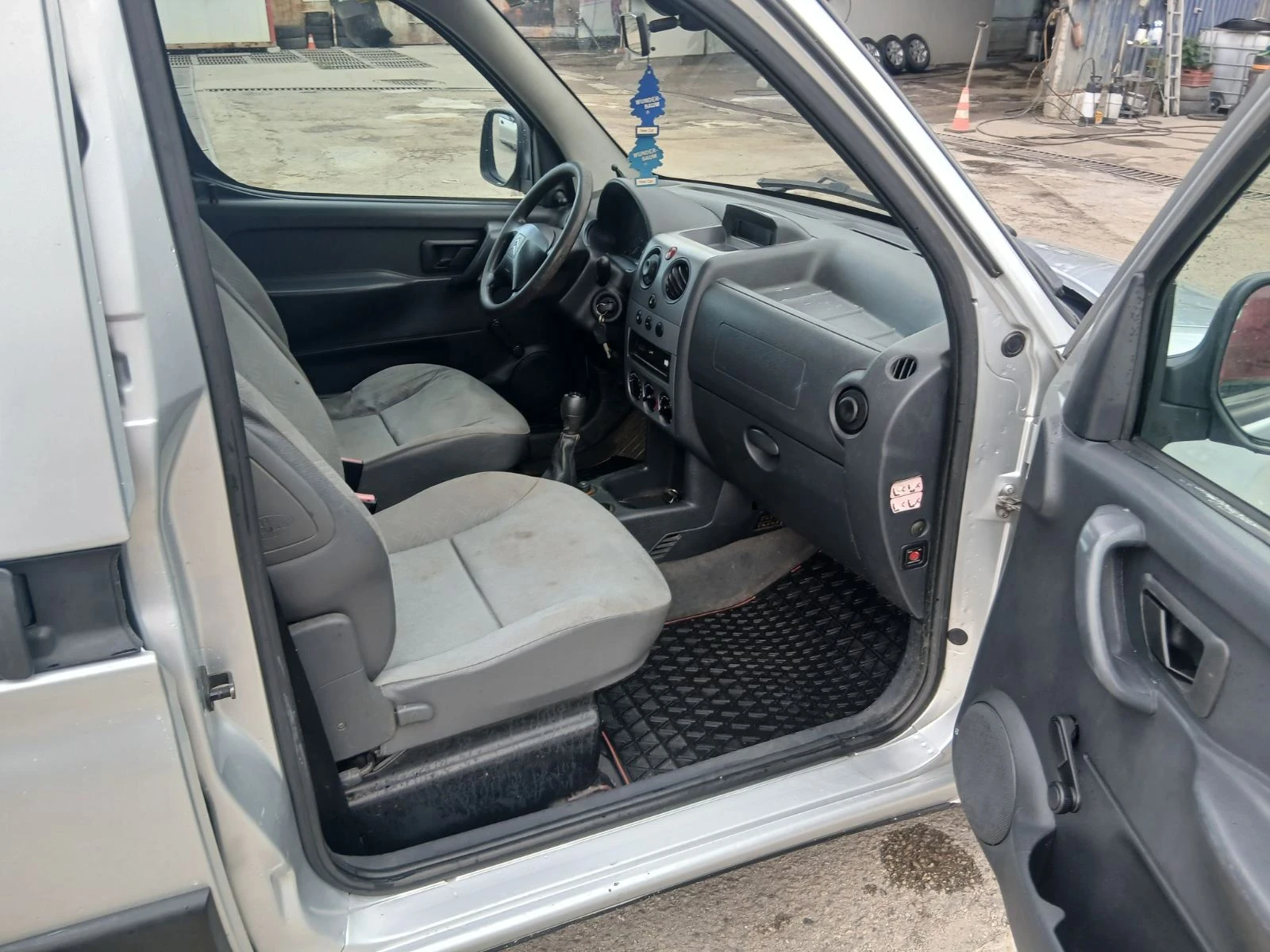 Citroen Berlingo  2.0hdi 90, снимка 7 - Автомобили и джипове - 55059052