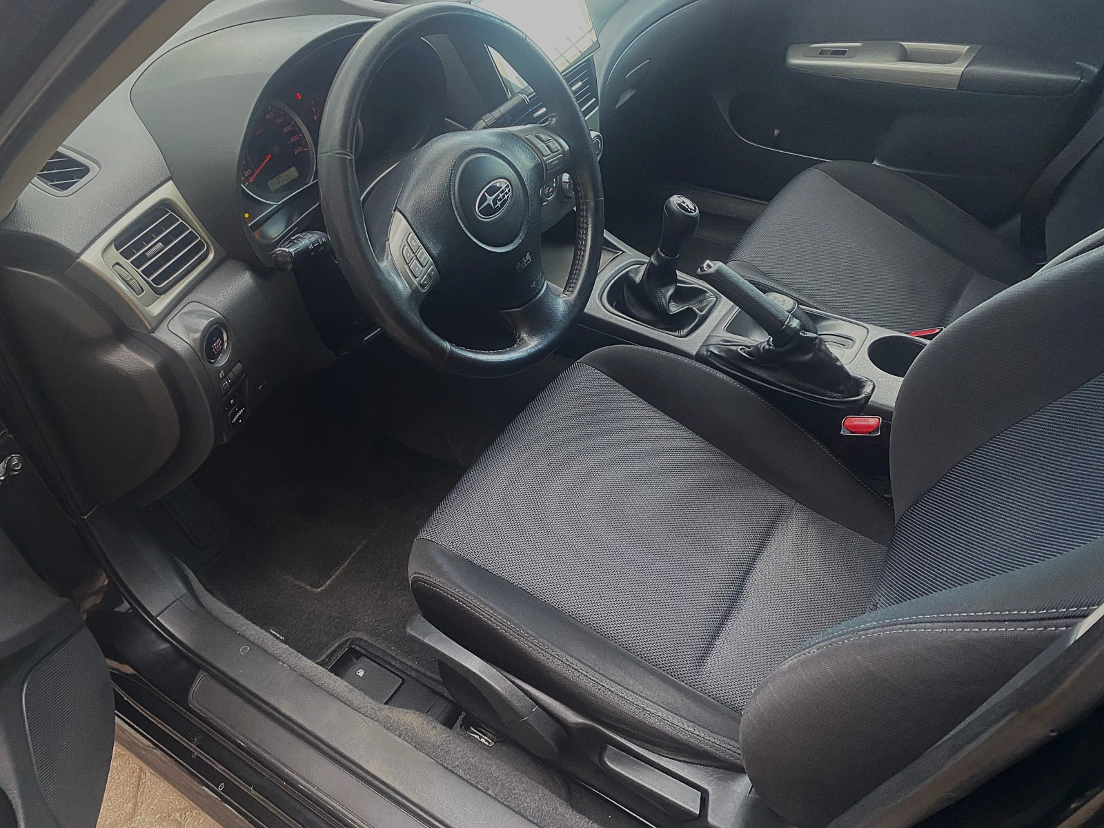 Subaru Impreza 2.0 R STI, снимка 8 - Автомобили и джипове - 55253857