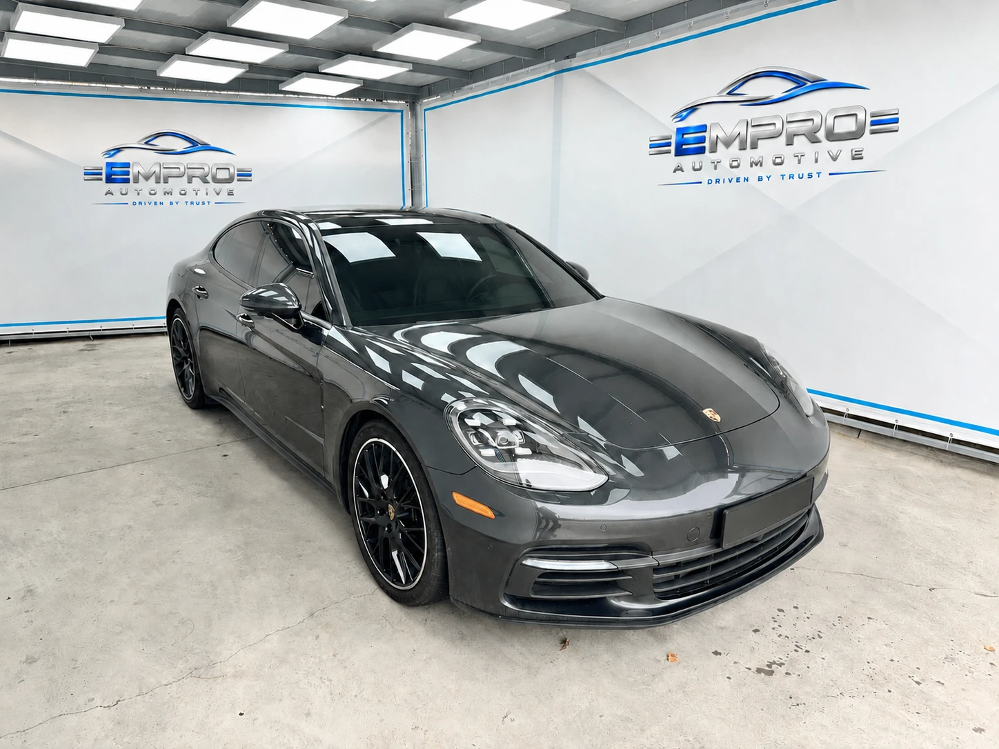 Porsche Panamera 360 CAM* 4x4* PANO* Soft close* vent seats* , снимка 3 - Автомобили и джипове - 55351518