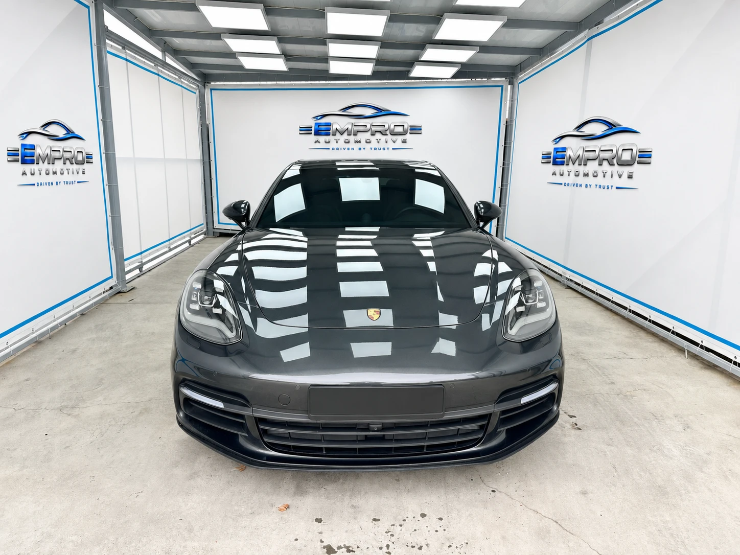 Porsche Panamera 360 CAM* 4x4* PANO* Soft close* vent seats* , снимка 2 - Автомобили и джипове - 55351518