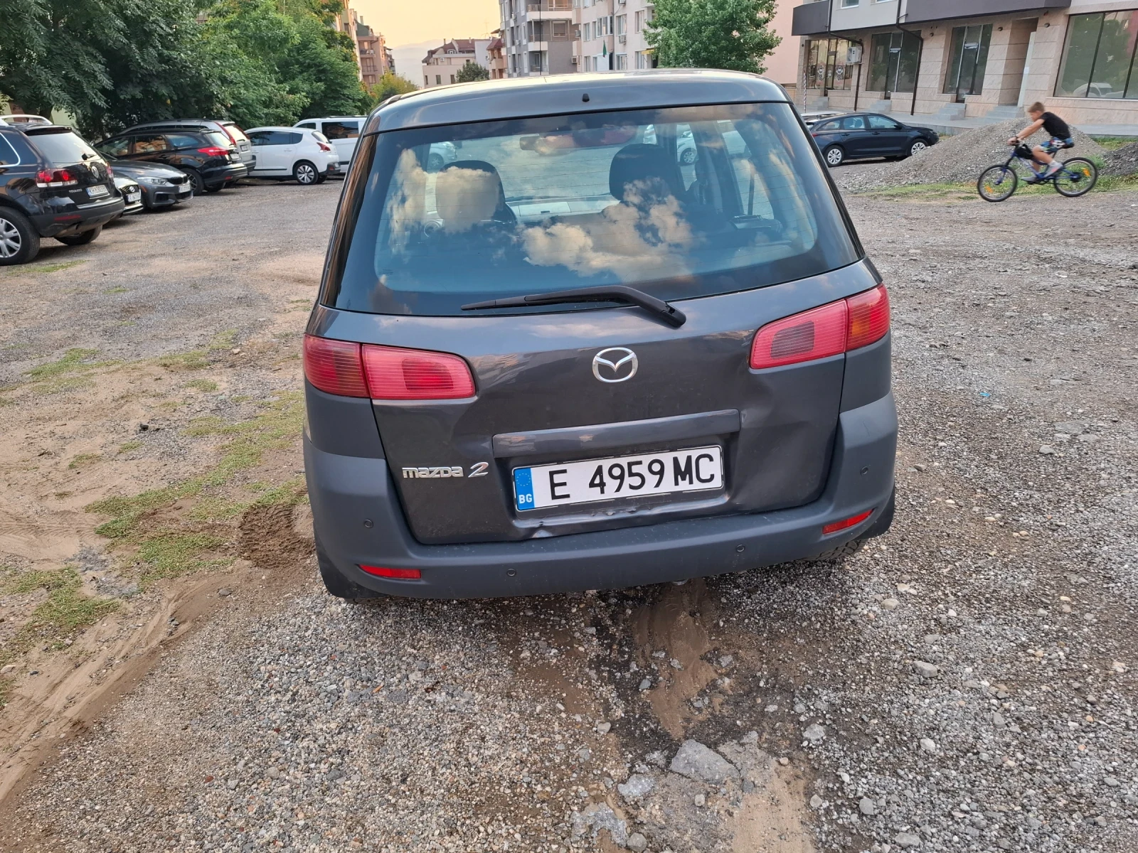Mazda 2, снимка 5 - Автомобили и джипове - 55457585
