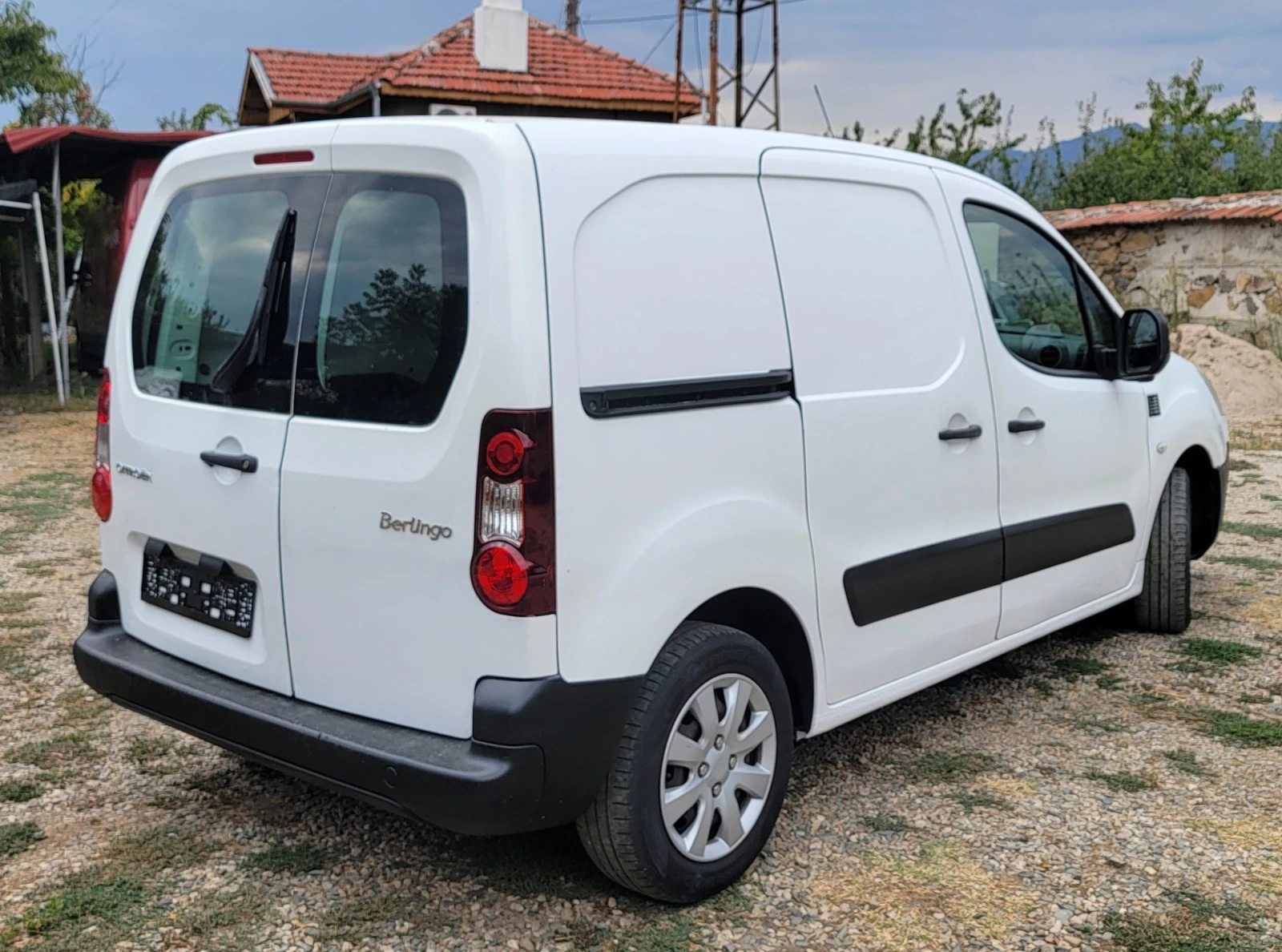 Citroen Berlingo, снимка 2 - Автомобили и джипове - 56047627