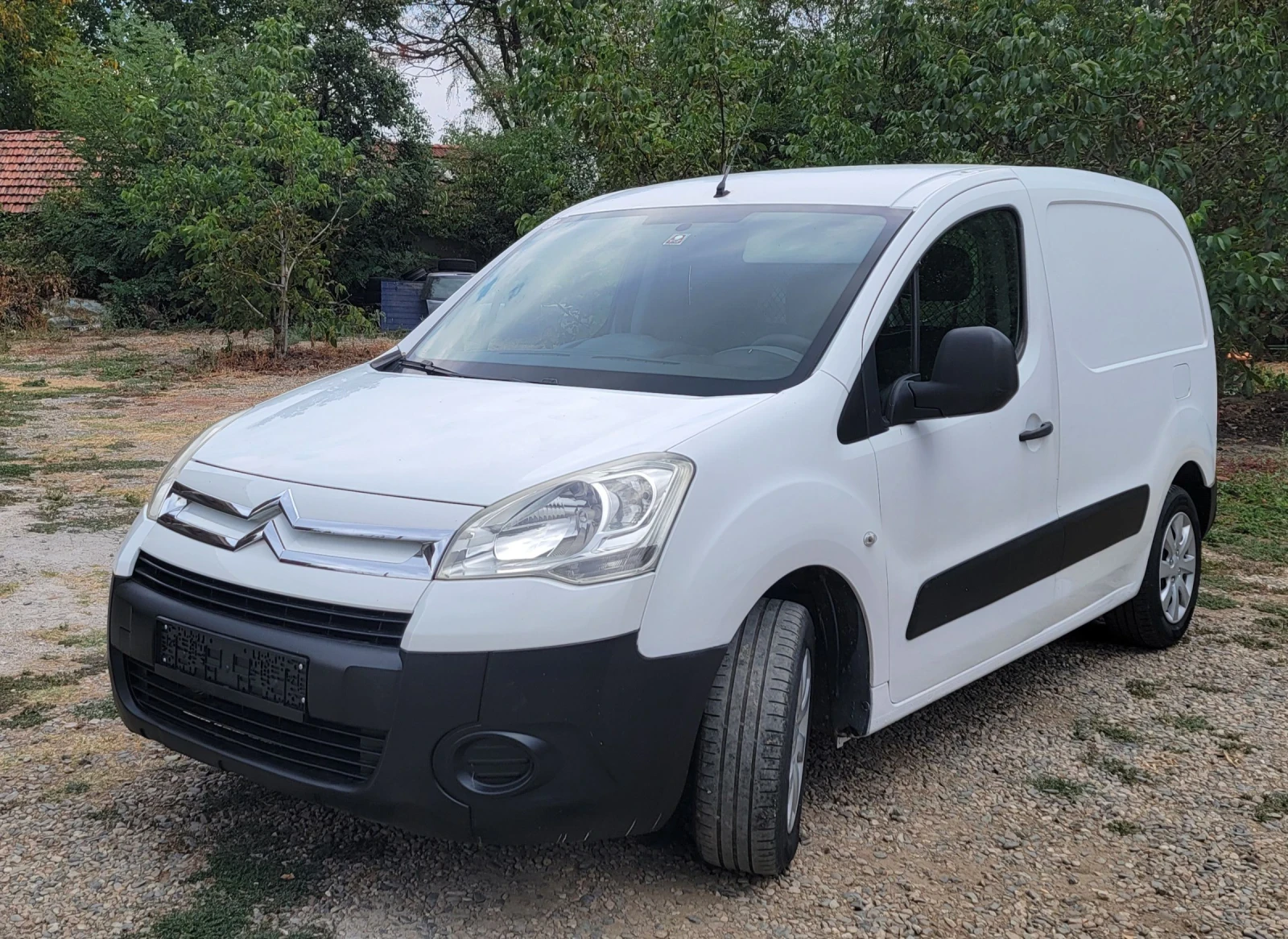 Citroen Berlingo, снимка 4 - Автомобили и джипове - 56047627