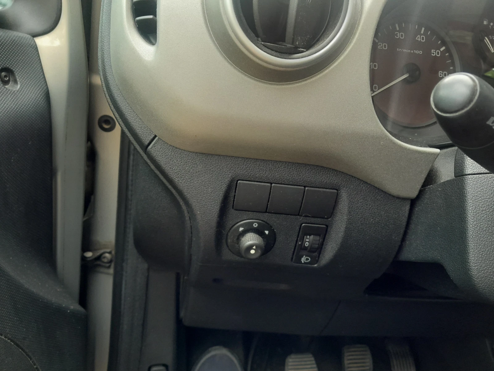 Citroen Berlingo 1.6 ������ | Mobile.bg � ����������� 10