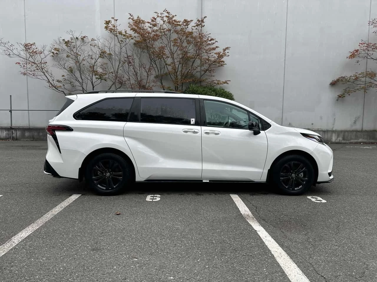 Toyota Sienna * AWD * CARFAX * ����� �� ����������� | Mobile.bg � ����������� 3