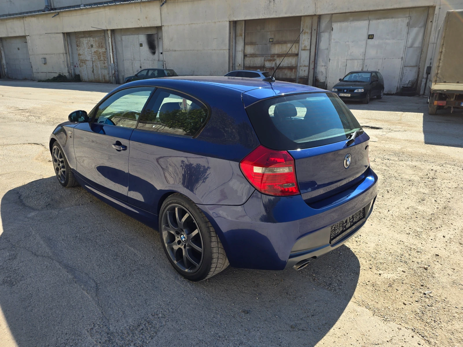 BMW 118 1.8, 143, М пакет, снимка 4 - Автомобили и джипове - 56721817