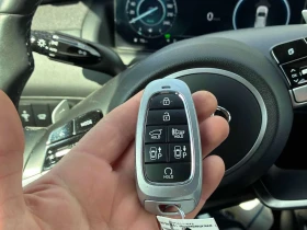 Hyundai Tucson Ultimate  CARFAX - 25350 € / 49580.29 лв. - 54724627 16