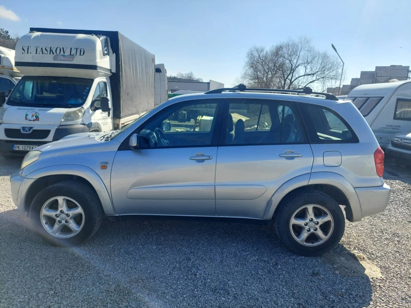 Toyota Rav4 D4D, снимка 5 - Автомобили и джипове - 48640653