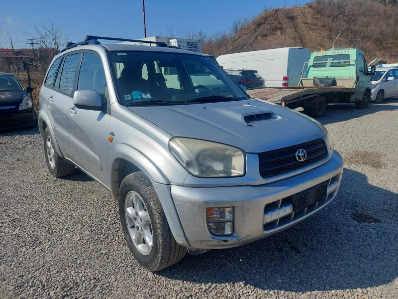 Toyota Rav4 D4D, снимка 3 - Автомобили и джипове - 48640653