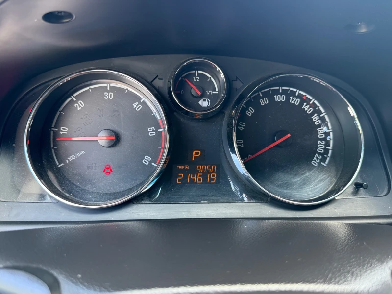 Opel Antara 2.2 4X4 AVT, снимка 12 - Автомобили и джипове - 51818292