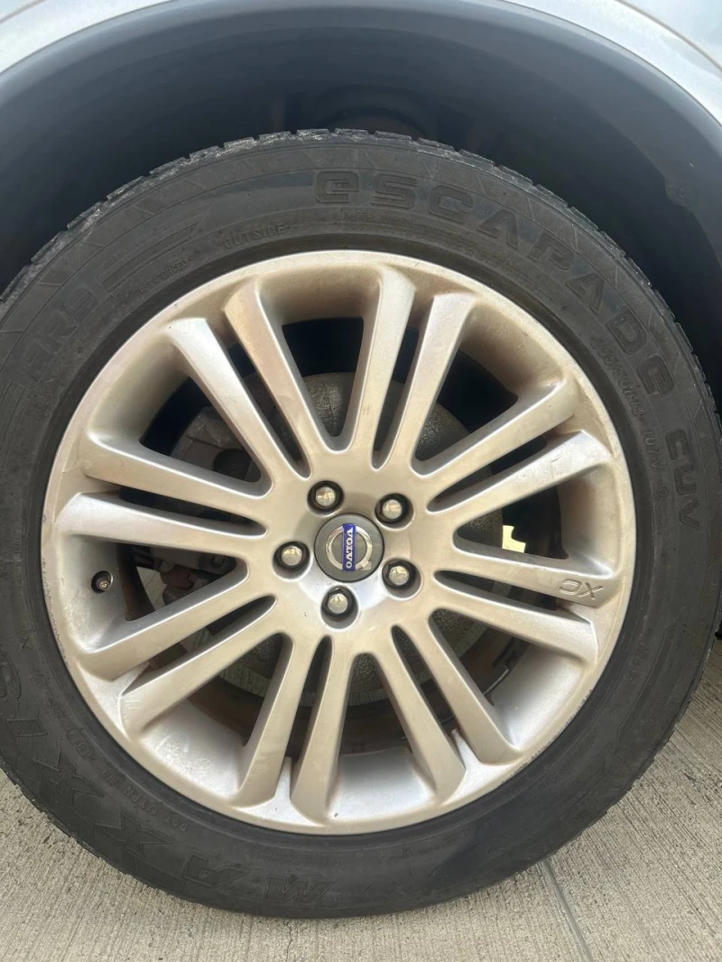 Volvo Xc90 V8/ПОДГРЕВ/ОБДУХ/ШИБЕДАХ/7 МЕСТА/МАСАЖ, снимка 6 - Автомобили и джипове - 52480369