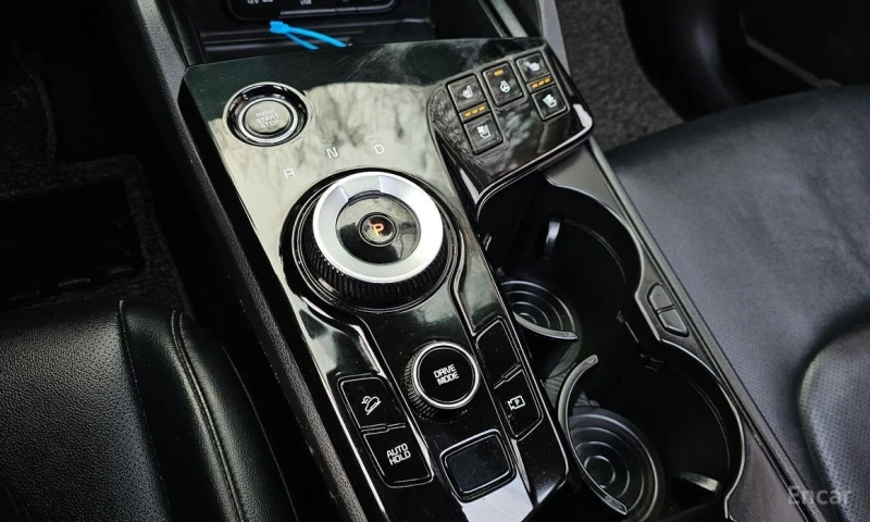 Kia Sportage, снимка 9 - Автомобили и джипове - 53160069