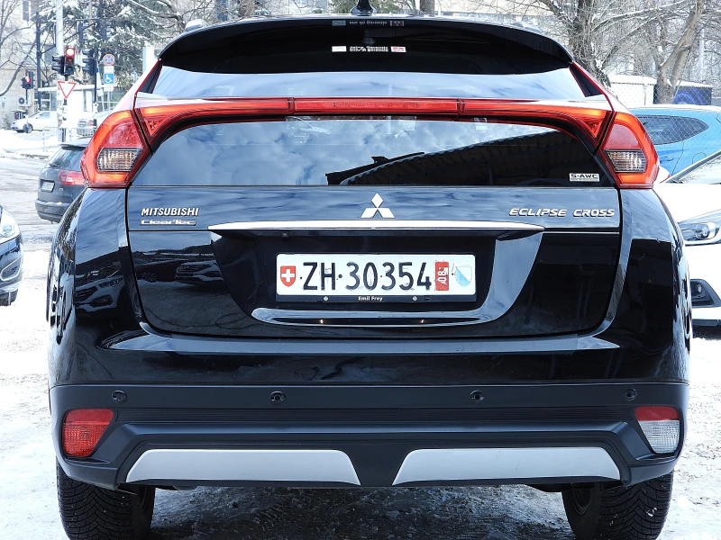Mitsubishi Eclipse Cross 1.5ШВЕЙЦАРИЯ-ДИСТРОНИК/КОЖА/НАВИ/LANE ASSIST/4x4, снимка 5 - Автомобили и джипове - 53355976