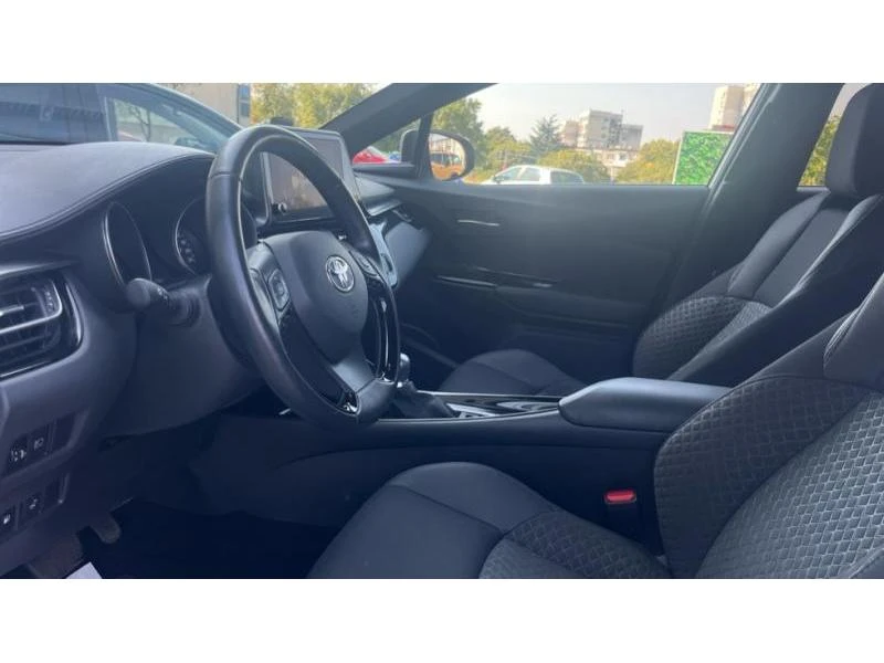 Toyota C-HR 1.8 HEV Club | Mobile.bg   14
