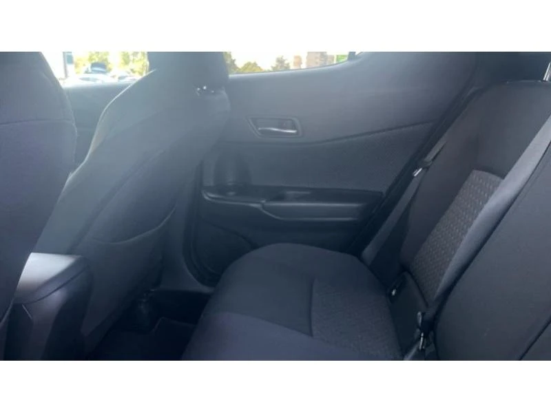 Toyota C-HR 1.8 HEV Club | Mobile.bg   13