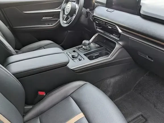 Mazda CX-60 PHEV AWD Takumi = NEW = Гаранция, снимка 12 - Автомобили и джипове - 54042062