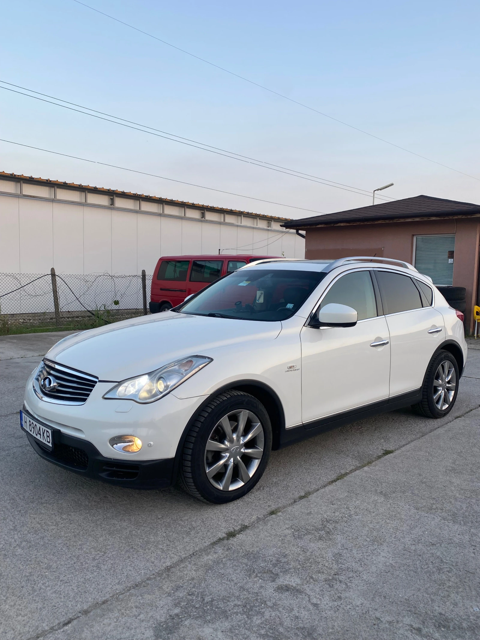 Infiniti Ex30 3.0D - изображение 2