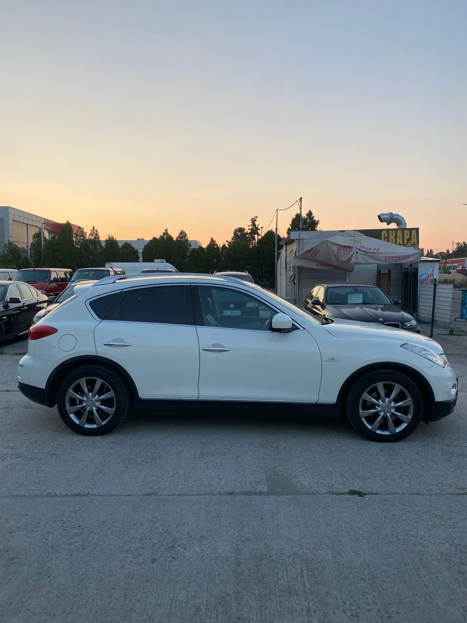 Infiniti Ex30 3.0D - изображение 4