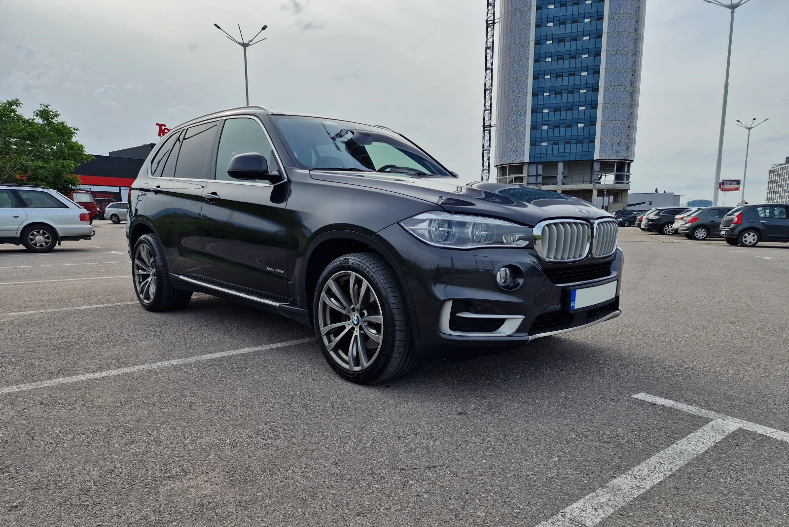 BMW X5 40d Individual - изображение 2