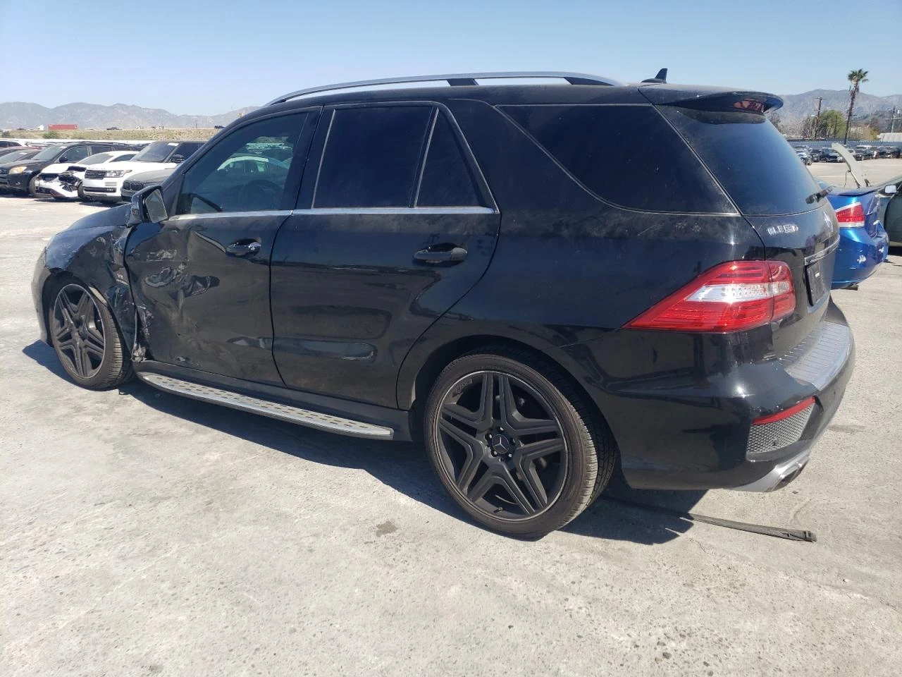 Mercedes-Benz ML 63 AMG 4Matic* FULL* CARBON - изображение 4