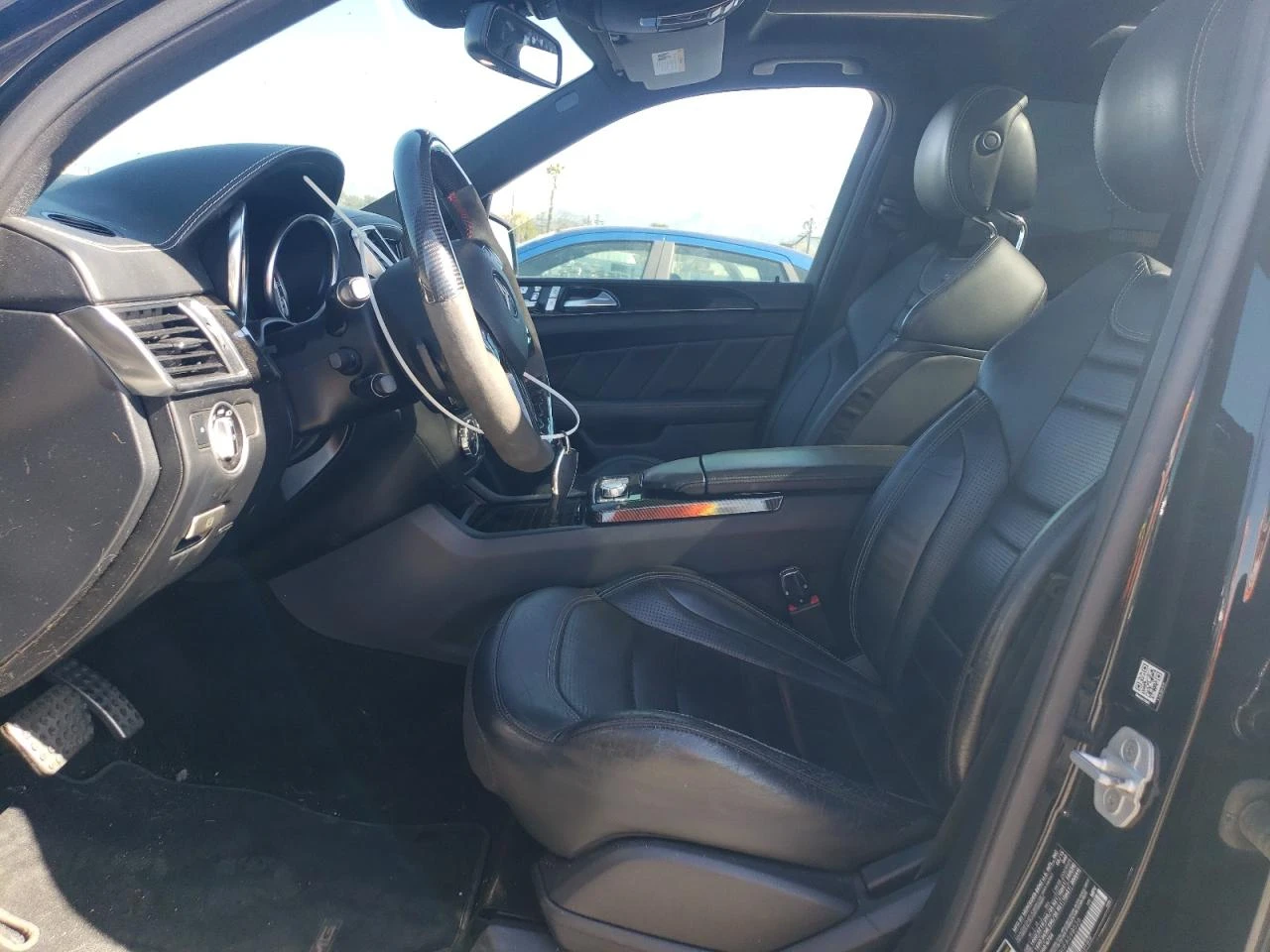 Mercedes-Benz ML 63 AMG 4Matic* FULL* CARBON - изображение 7