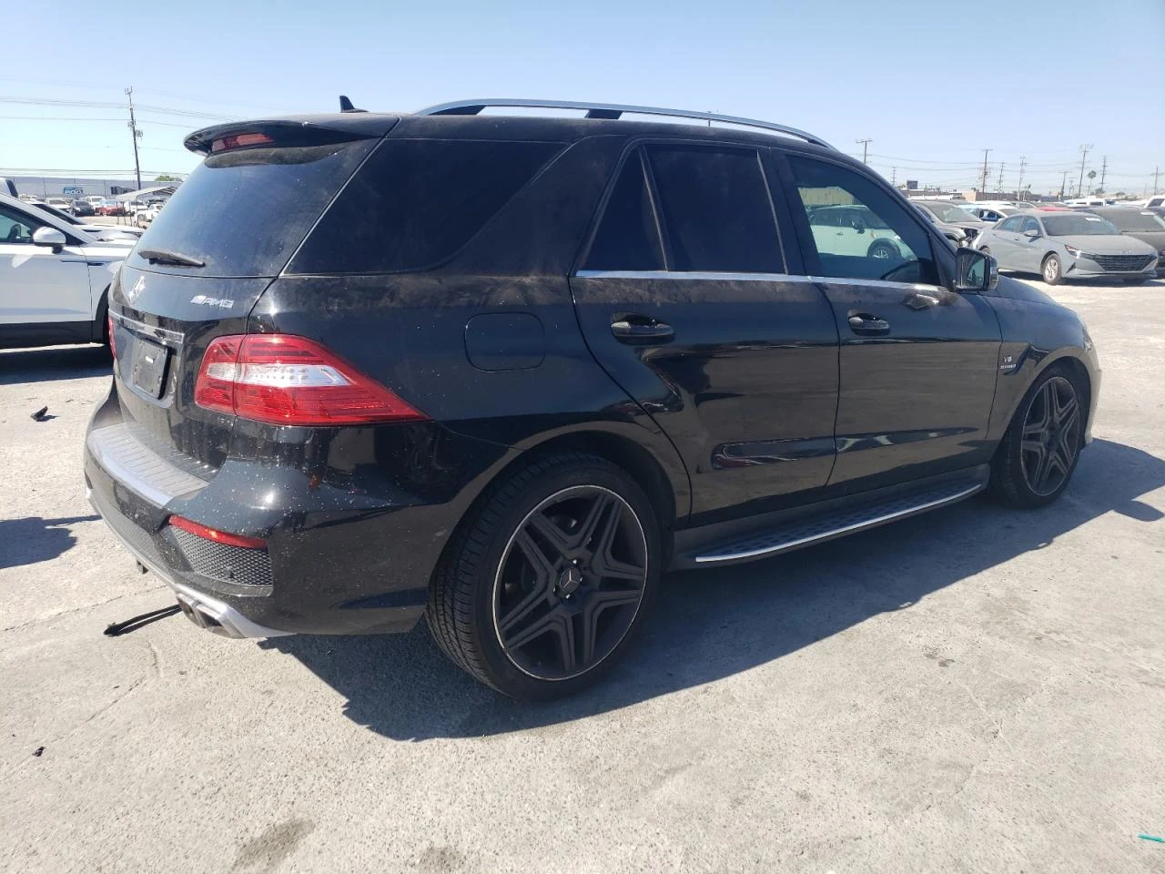 Mercedes-Benz ML 63 AMG 4Matic* FULL* CARBON - изображение 2