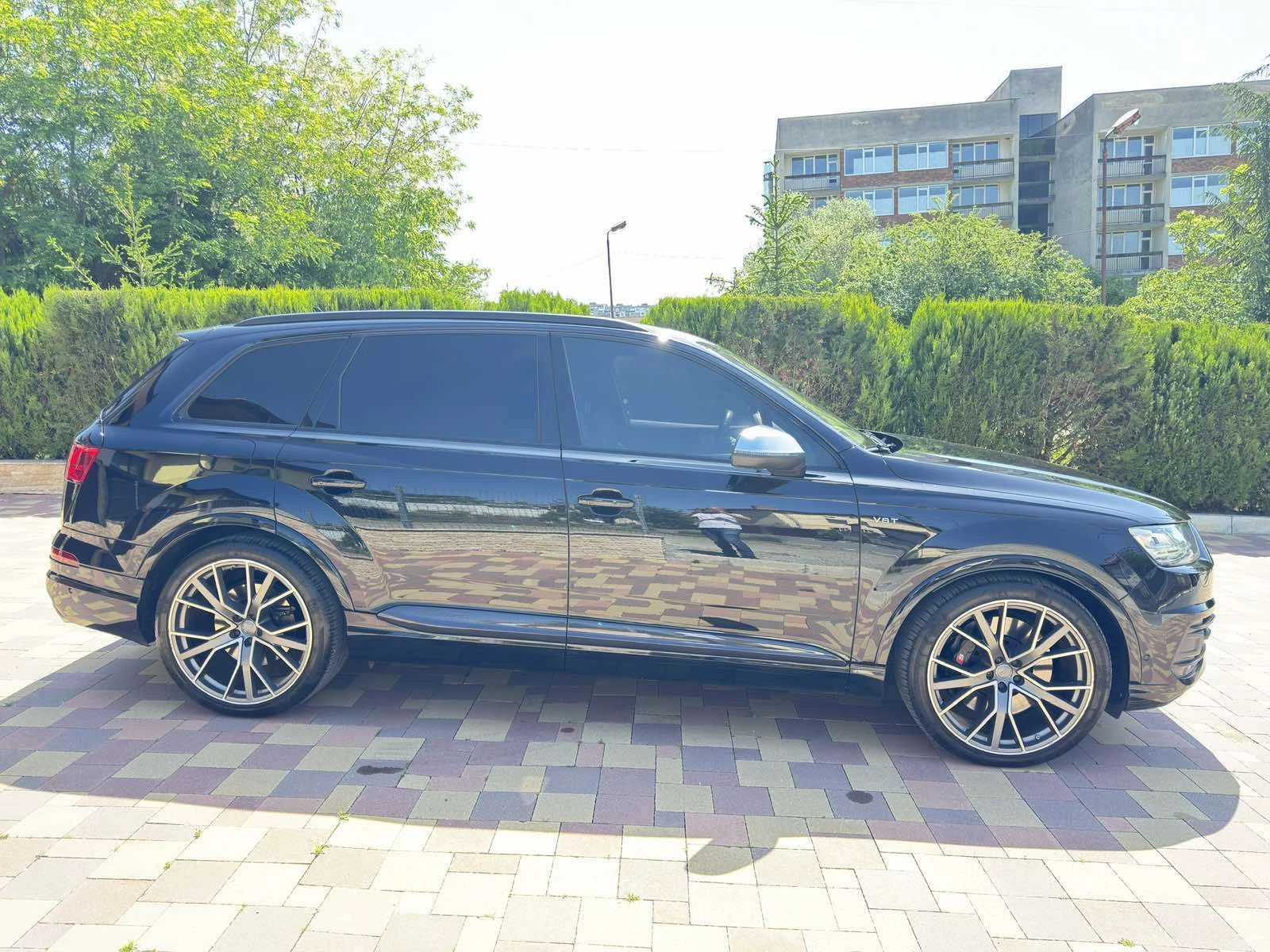 Audi SQ7 4.0TDi ТоП СъСтОяНиЕ - изображение 5
