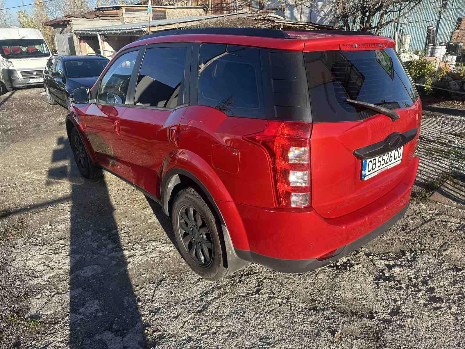 Mahindra XUV 500 4x4 6-Скорости Навигация - изображение 4