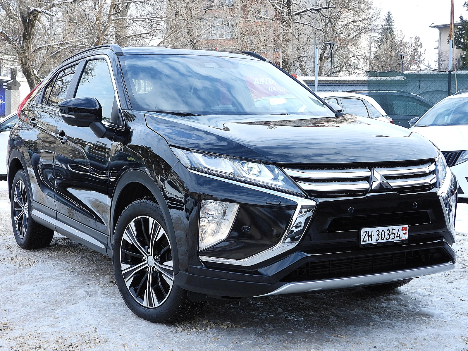 Mitsubishi Eclipse Cross 1.5ШВЕЙЦАРИЯ-ДИСТРОНИК/КОЖА/НАВИ/LANE ASSIST/4x4 - изображение 3