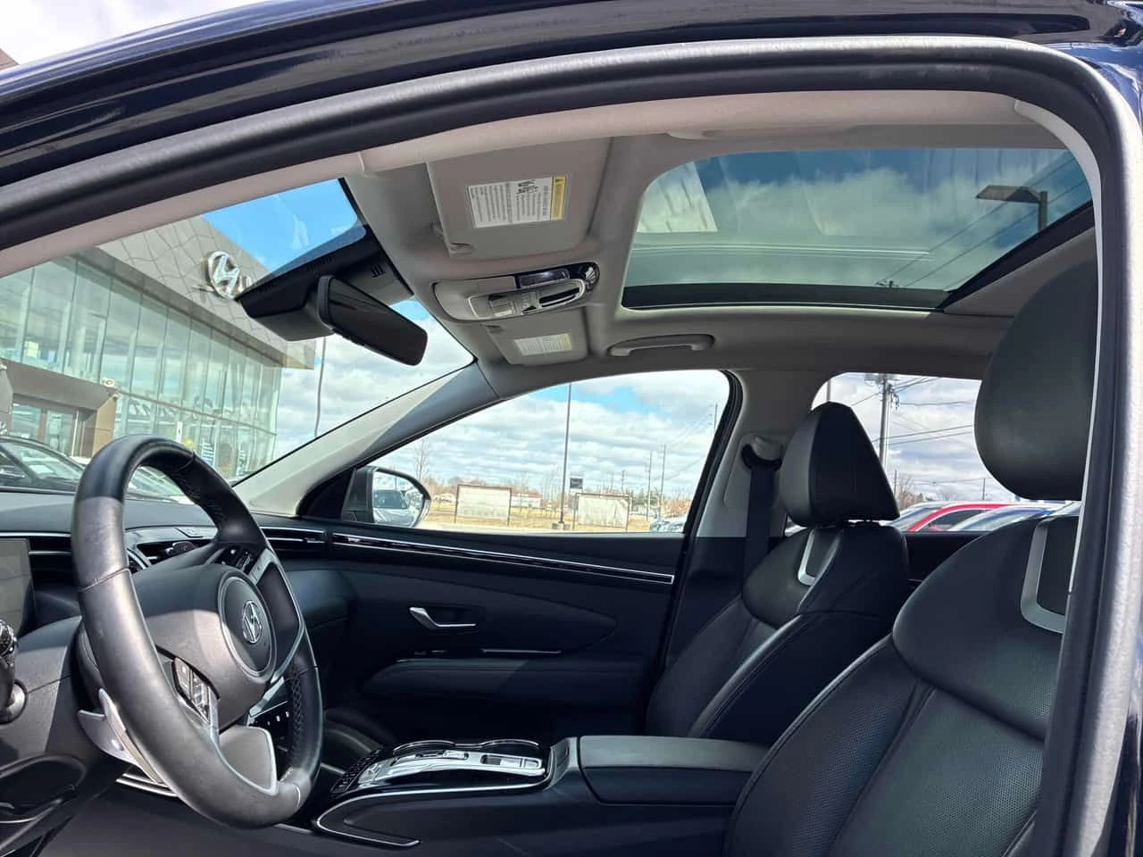 Hyundai Tucson Ultimate  CARFAX, снимка 14 - Автомобили и джипове - 53839513