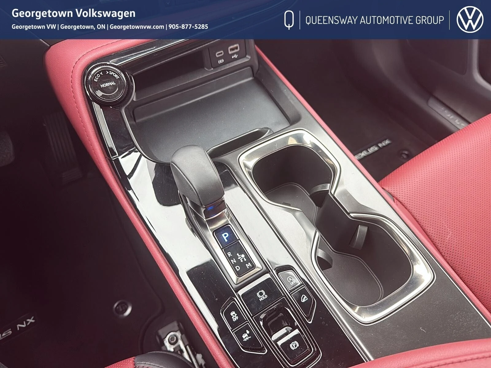 Lexus NX 350h BASE С РЕГИСТРАЦИЯ И АВТОКРЕДИТ, снимка 12 - Автомобили и джипове - 53905786