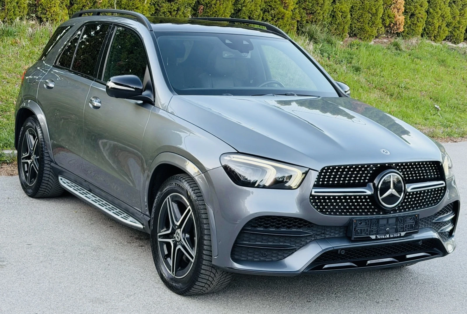 Mercedes-Benz GLE 400 d AMG/4Matic/AirMATIC/Burmaster/360, снимка 3 - Автомобили и джипове - 54020590