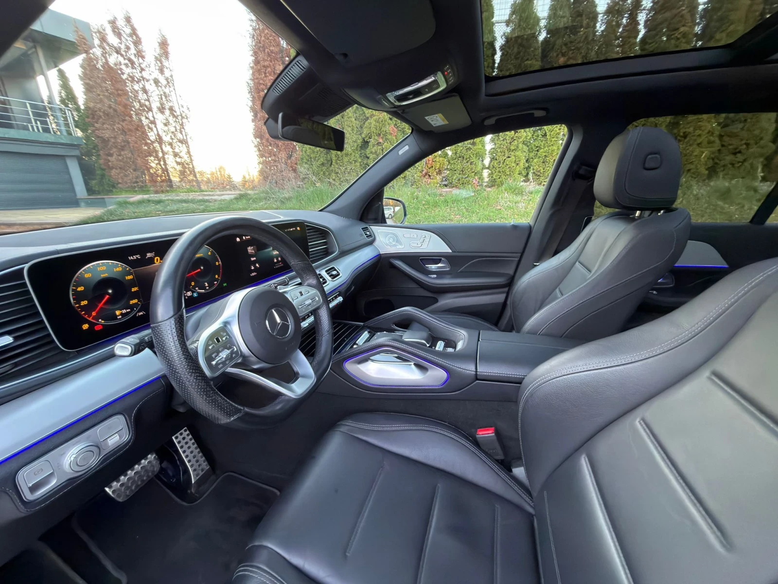 Mercedes-Benz GLE 400 d AMG/4Matic/AirMATIC/Burmaster/360, снимка 5 - Автомобили и джипове - 54020590