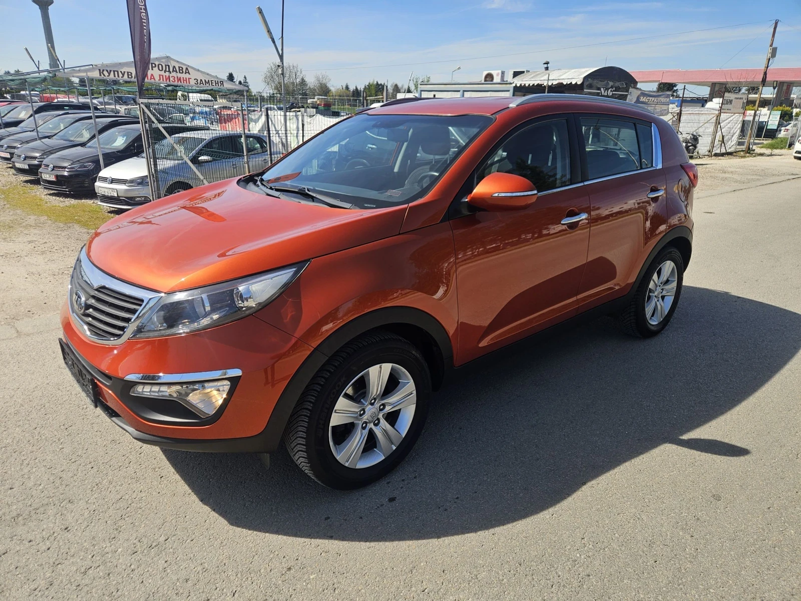 Kia Sportage 2.0 I 136 k.c., снимка 2 - Автомобили и джипове - 54354434