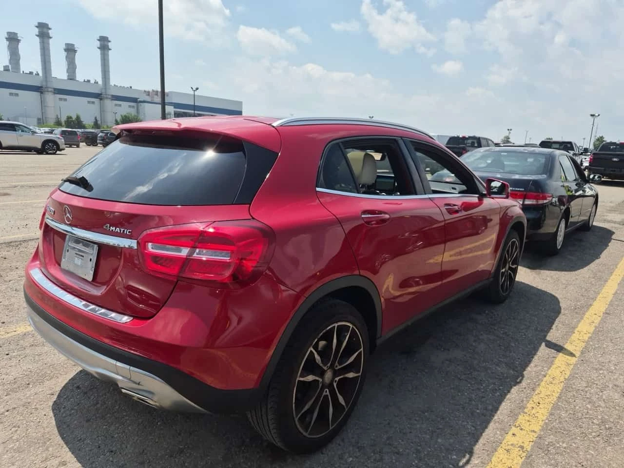 Mercedes-Benz GLA 250 * CARFAX * Един собственик * , снимка 3 - Автомобили и джипове - 55128543