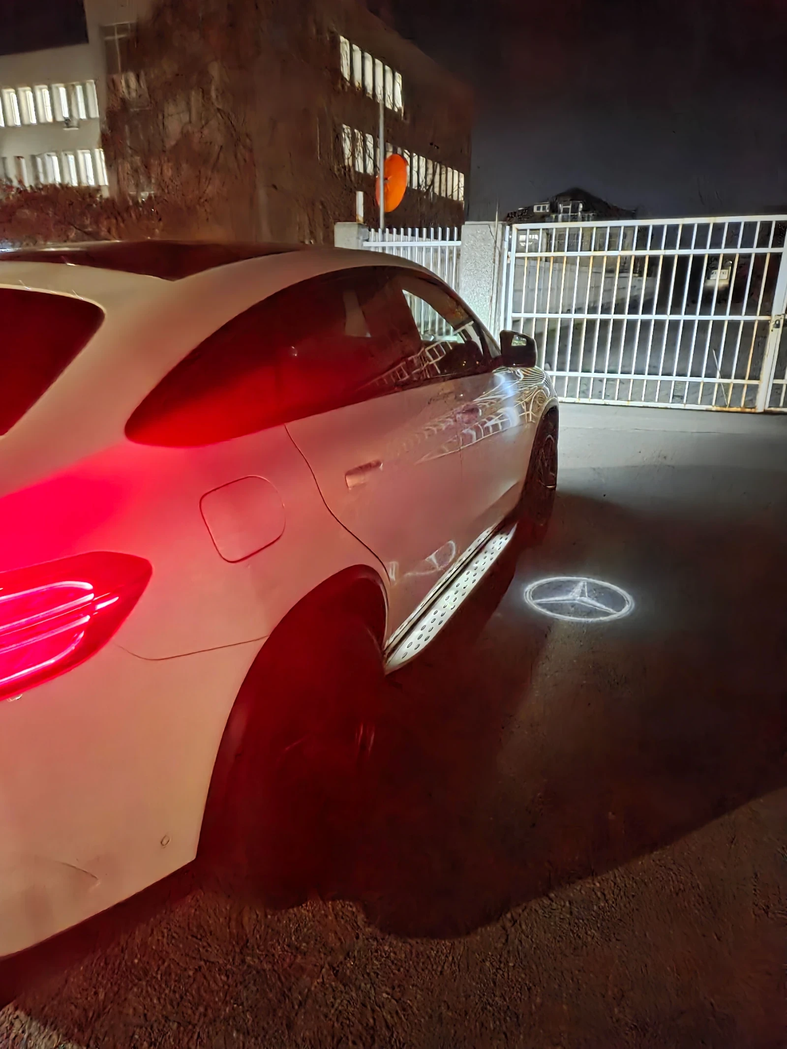 Mercedes-Benz GLE Coupe Купе, снимка 2 - Автомобили и джипове - 55157003