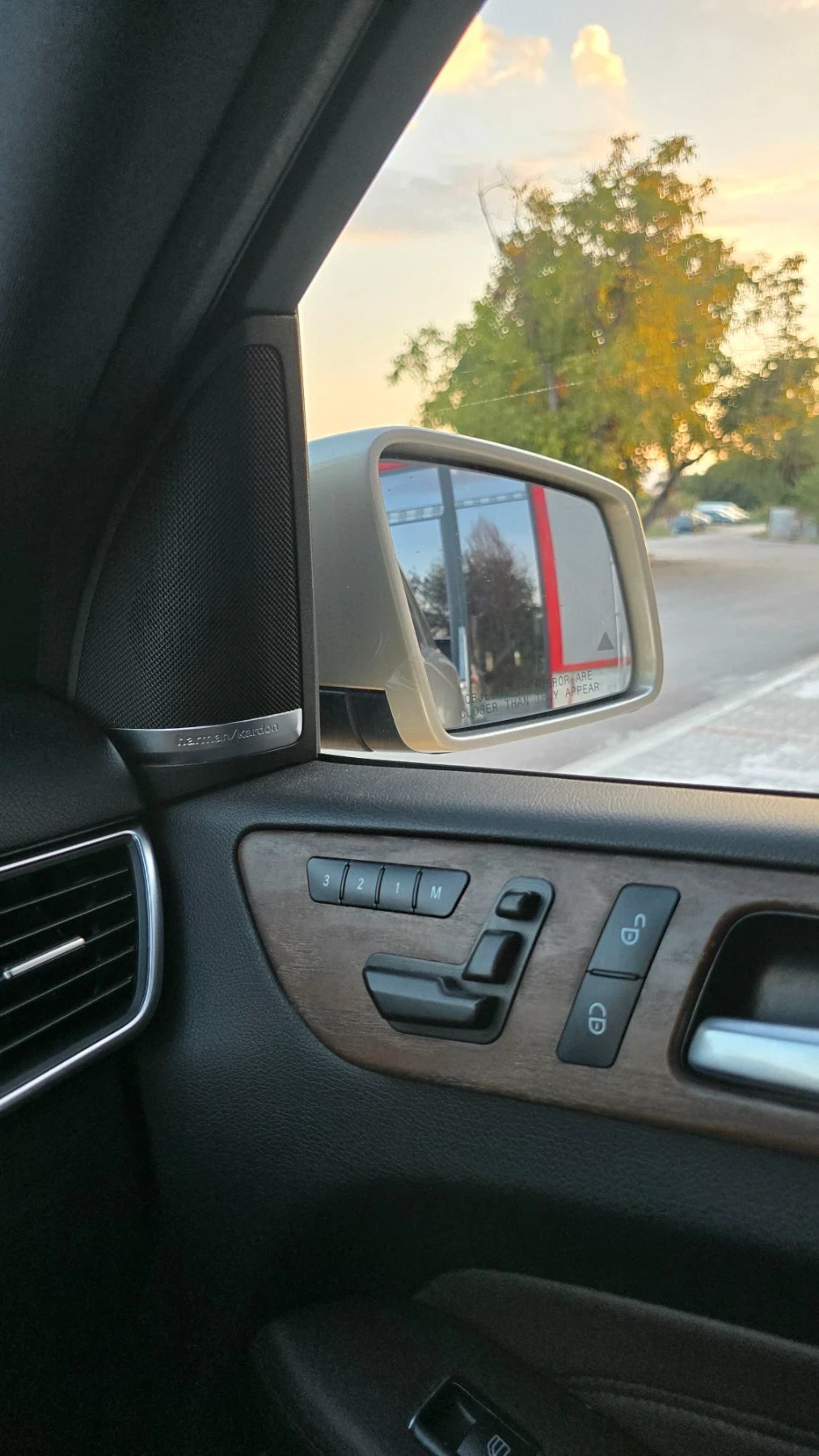 Mercedes-Benz ML 350 CDI* AMG* 4matic, снимка 16 - Автомобили и джипове - 56154539