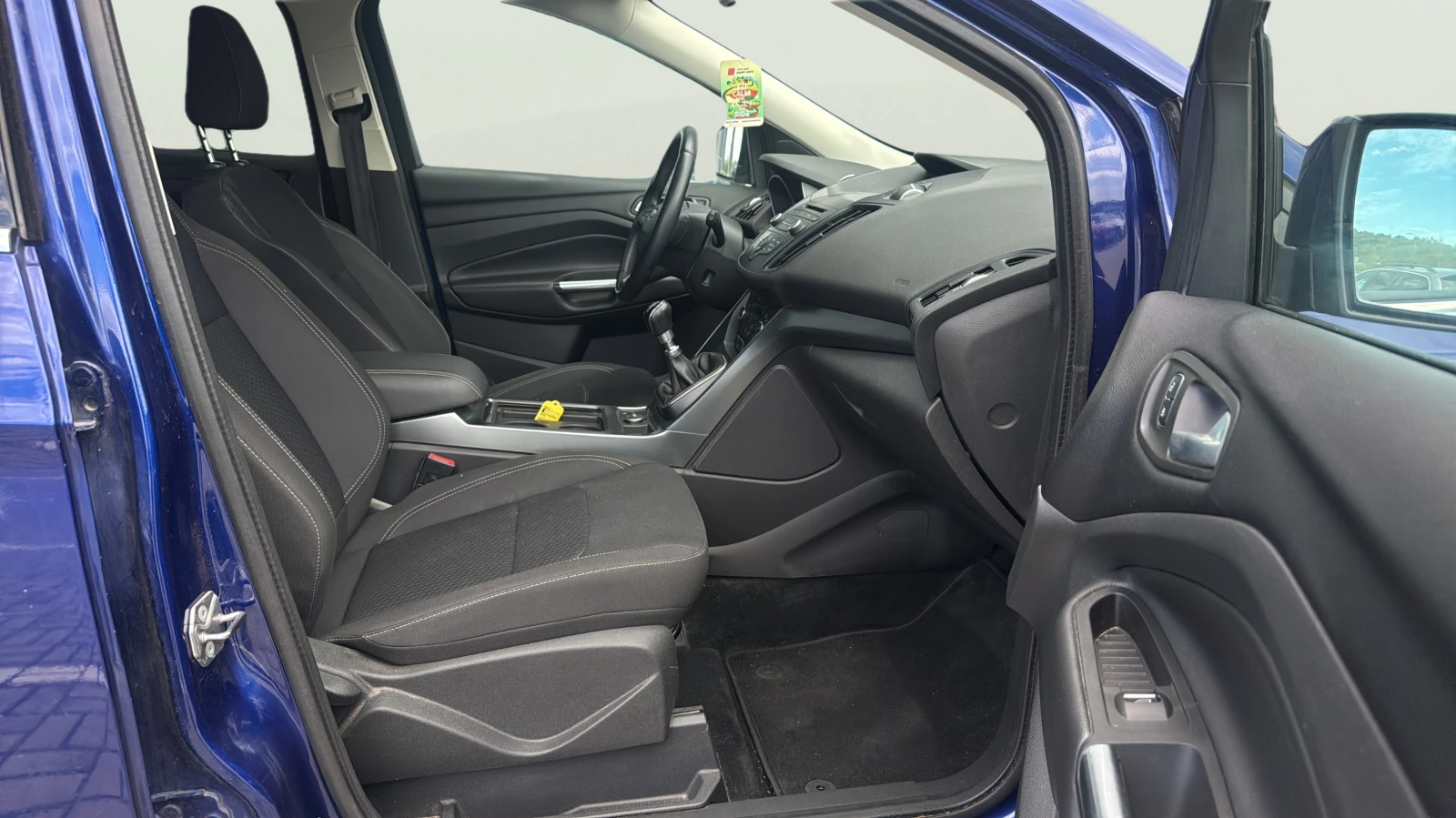 Ford Kuga 1.5D EcoBlue, снимка 7 - Автомобили и джипове - 56273957