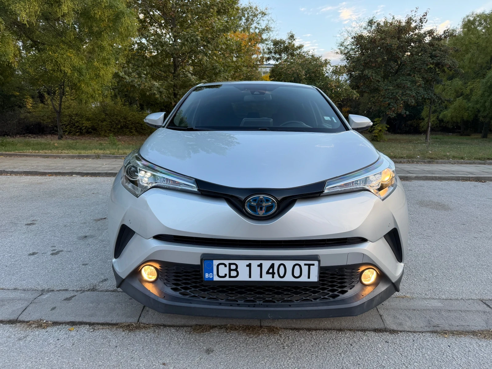 Toyota C-HR 1.8 Hybrid 122�.�. | Mobile.bg � ����������� 2