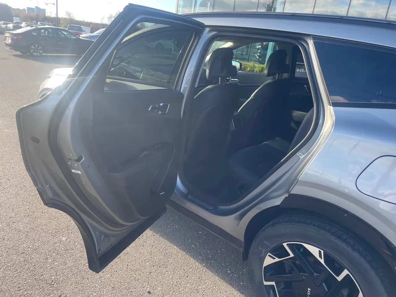 Kia Sportage All Wheel Drive | Mobile.bg � ����������� 12