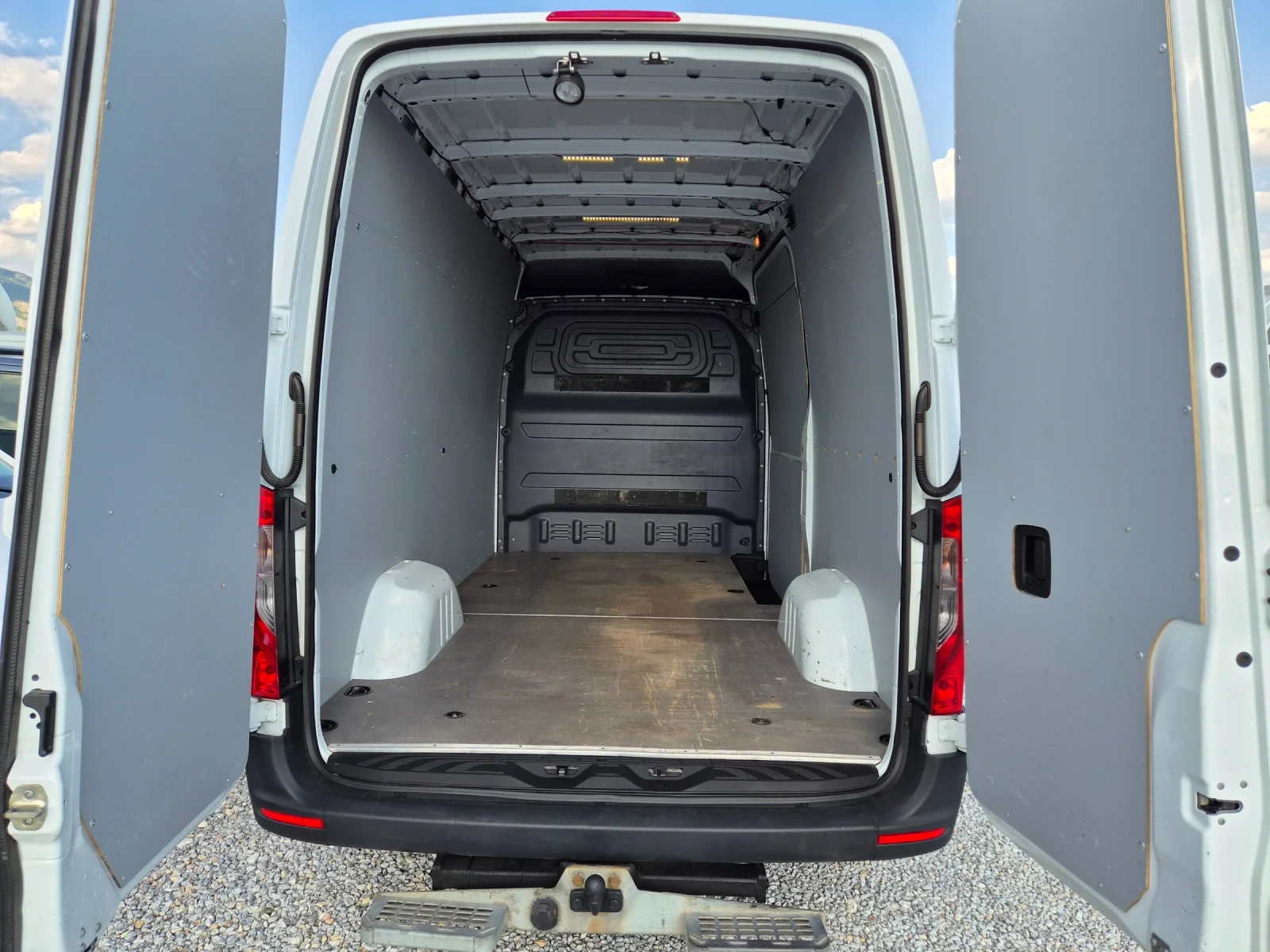 Mercedes-Benz Sprinter 316 316 * Автоматик * Нави * Клима * Подгрев, снимка 12 - Бусове и автобуси - 55471524